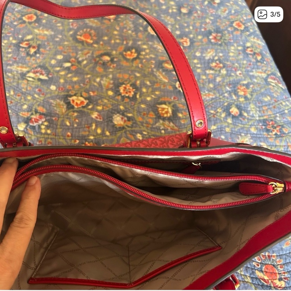 Michael Kors Red Tote Bag - Picture 3 of 6